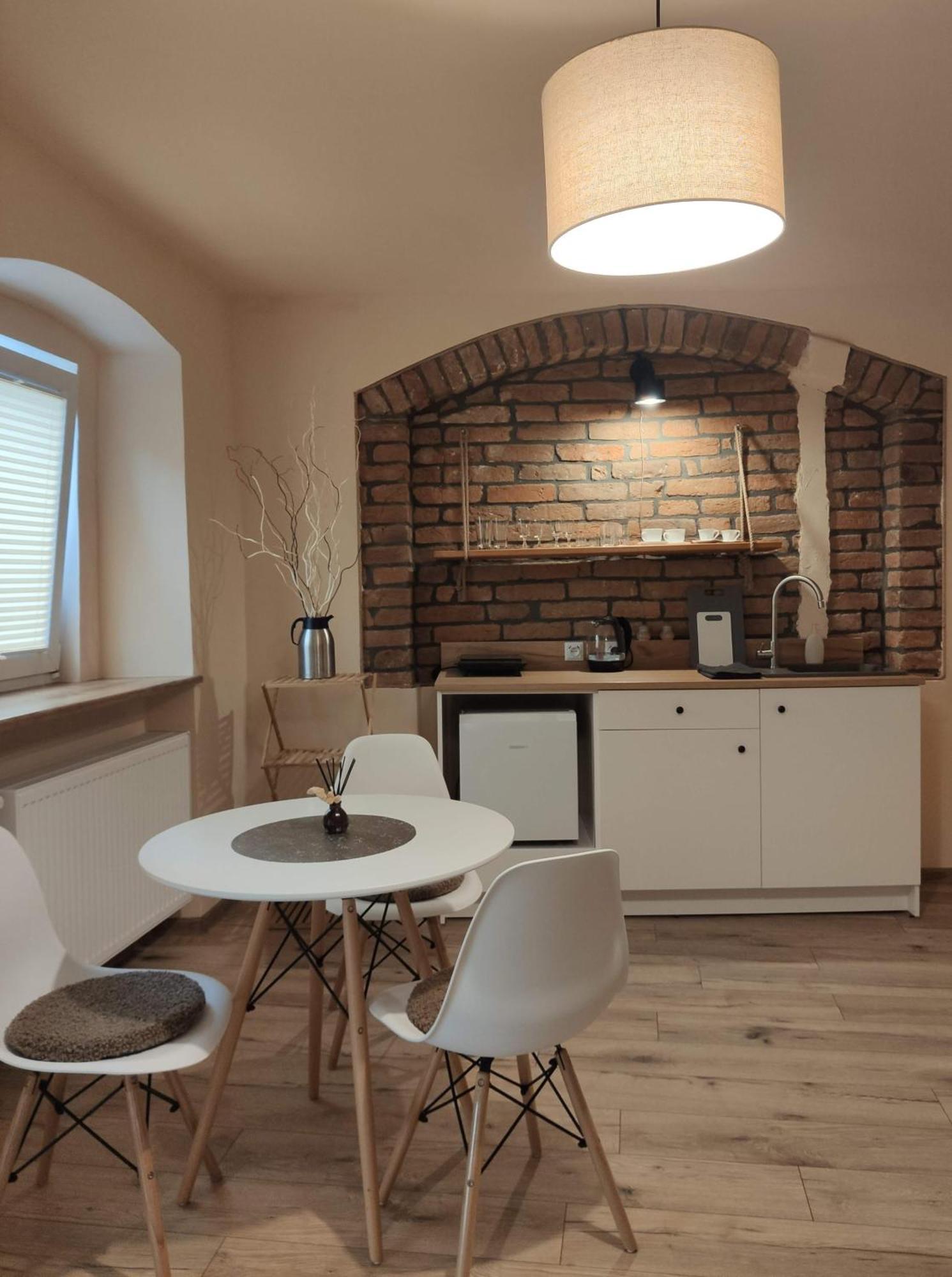 Apartamenty I Pokoje Goscinne "Wacus" Srebrna Gora Exterior photo