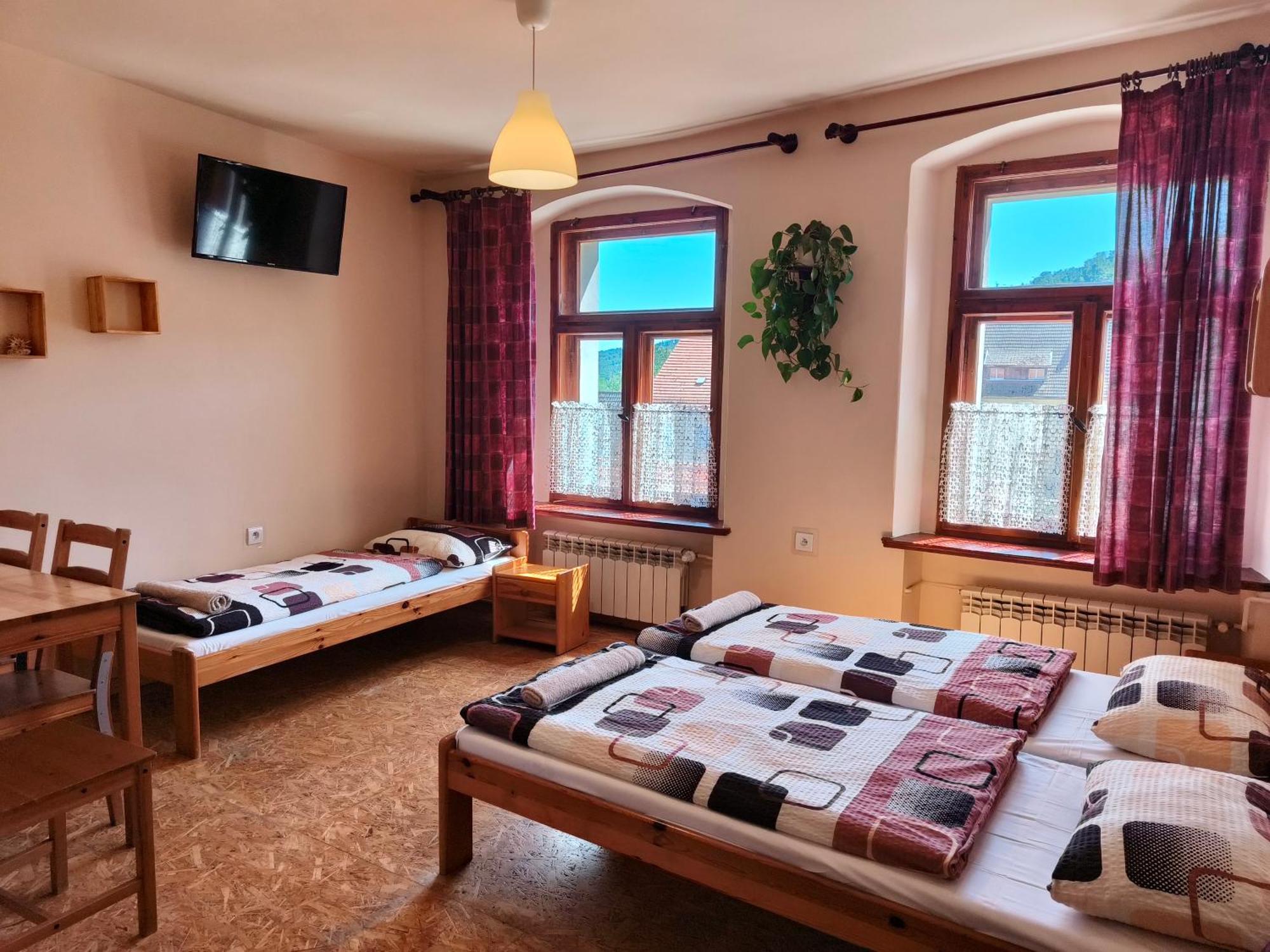 Apartamenty I Pokoje Goscinne "Wacus" Srebrna Gora Exterior photo