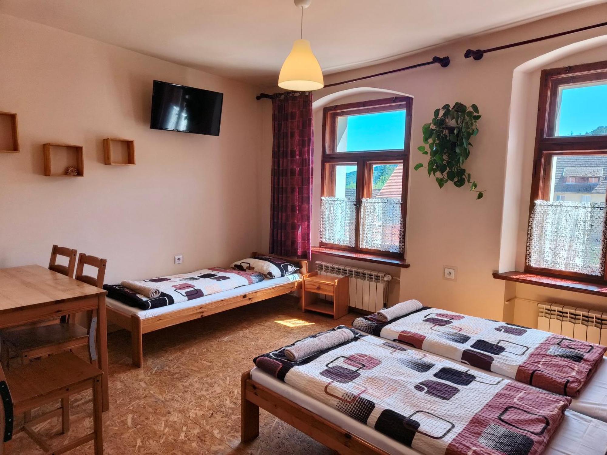 Apartamenty I Pokoje Goscinne "Wacus" Srebrna Gora Exterior photo